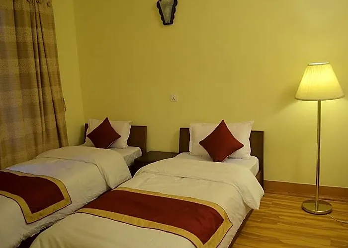 Potala Tourist 3*