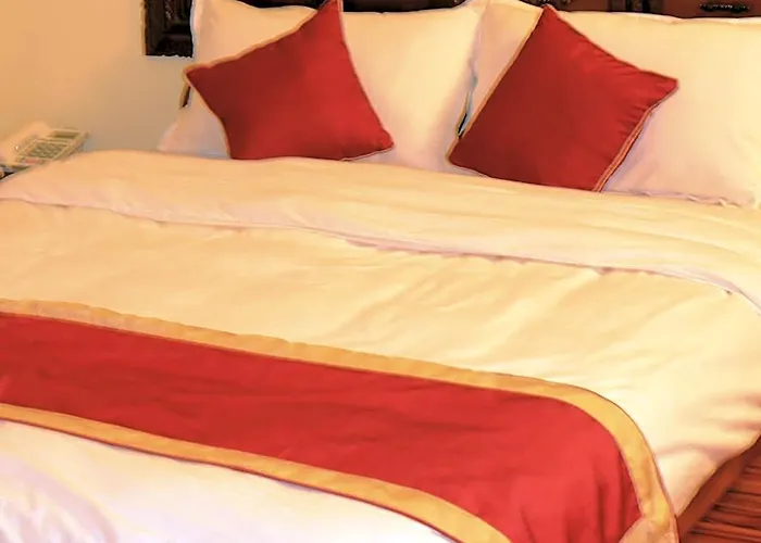 Hotel Potala Tourist 3*