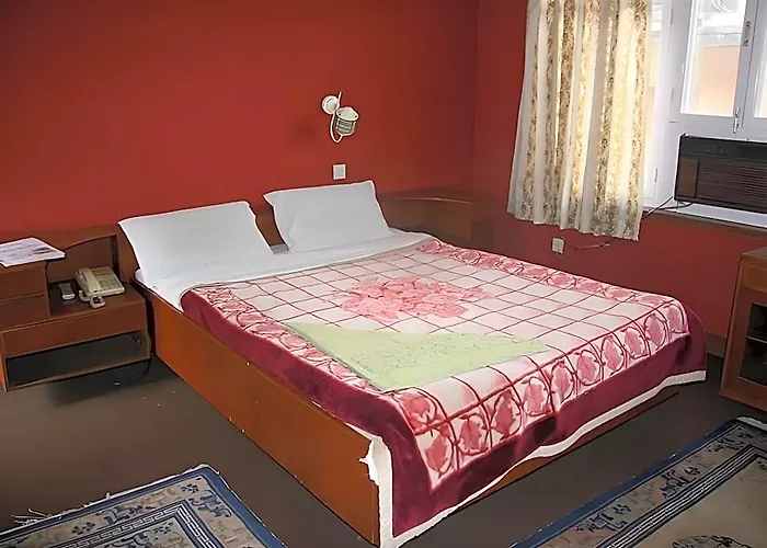 Potala Tourist Hotel