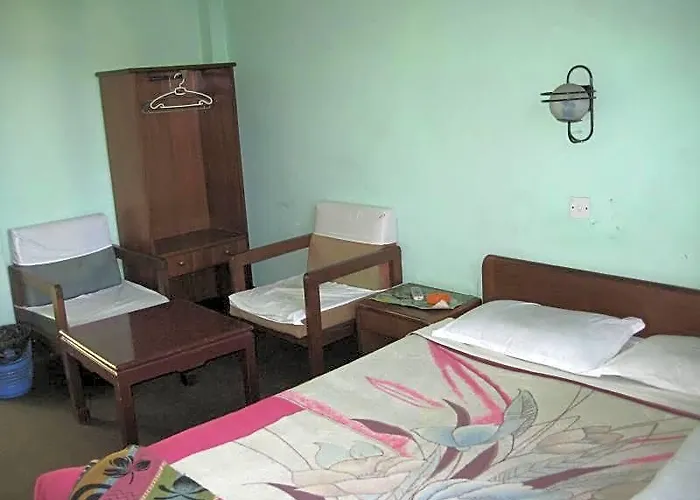 Potala Tourist Hotel 3*