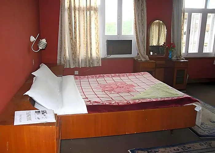 Hotel Potala Tourist