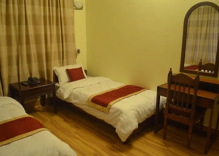 Hotel Potala Tourist 3*